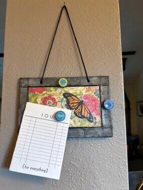 Cute! Metal Hanging Art Work for Notes